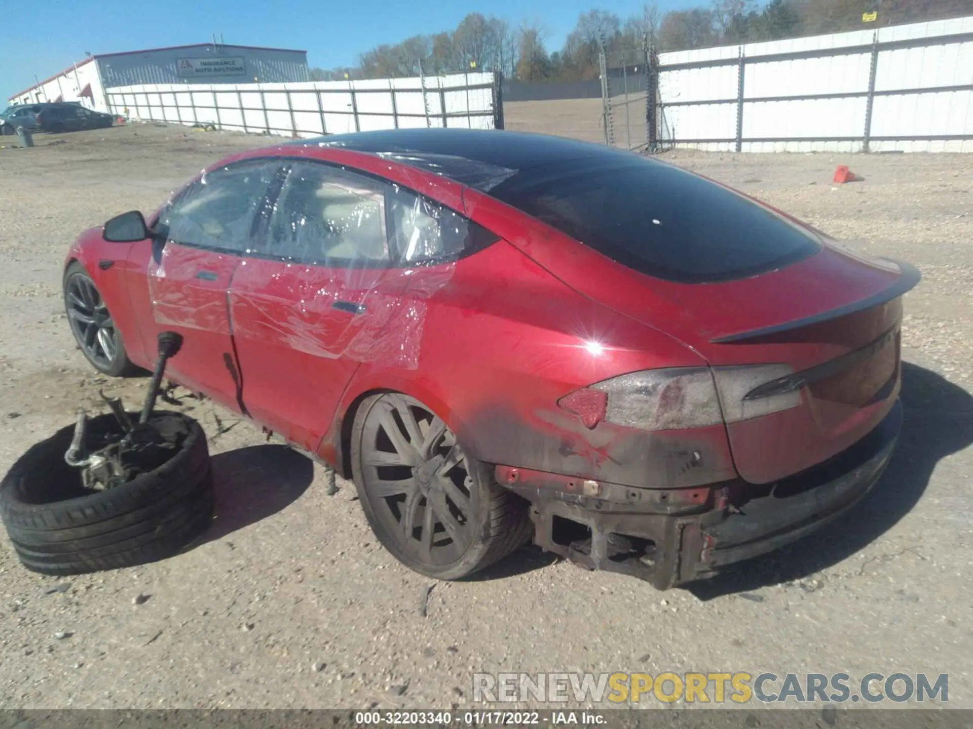 3 fotografías del automóvil dañado 5YJSA1E67MF452818 TESLA MODEL S 2021