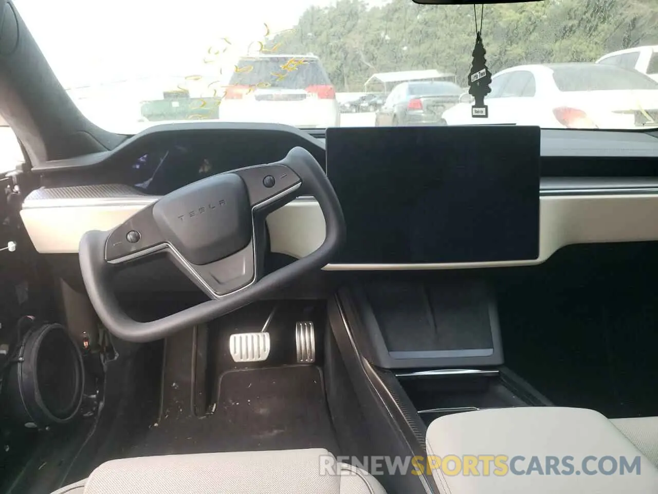 9 fotografías del automóvil dañado 5YJSA1E68MF439110 TESLA MODEL S 2021