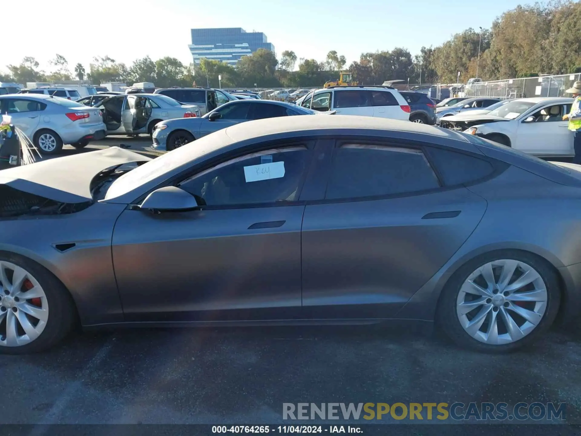 14 fotografías del automóvil dañado 5YJSA1E69MF432022 TESLA MODEL S 2021