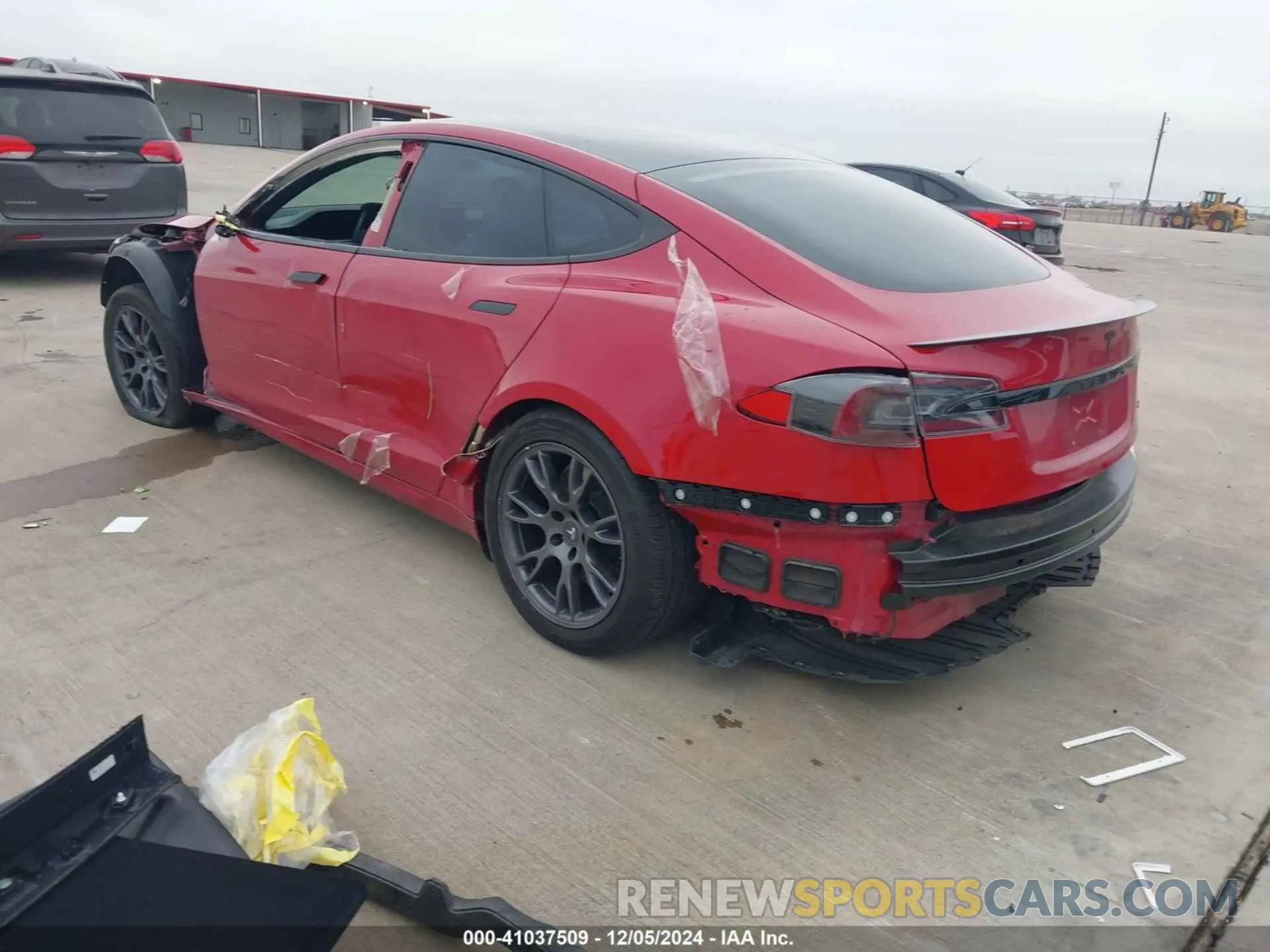 3 fotografías del automóvil dañado 5YJSA1E69MF438080 TESLA MODEL S 2021