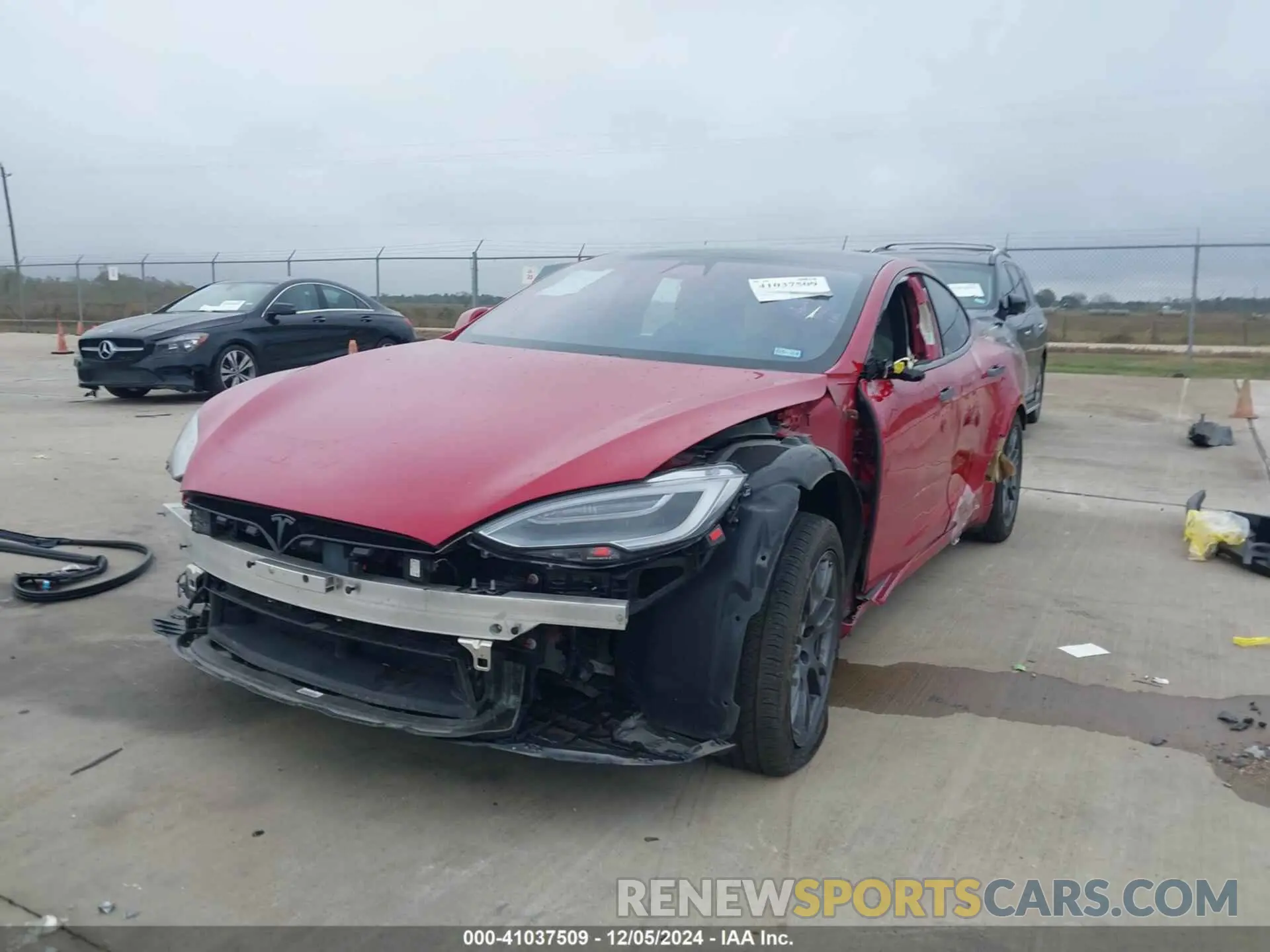 6 fotografías del automóvil dañado 5YJSA1E69MF438080 TESLA MODEL S 2021