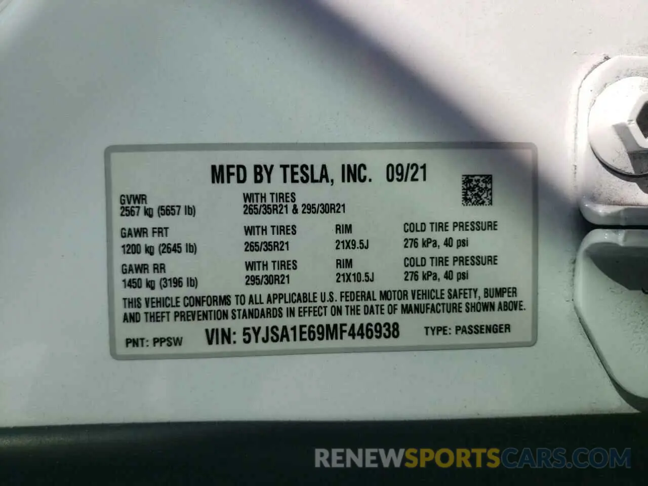 10 fotografías del automóvil dañado 5YJSA1E69MF446938 TESLA MODEL S 2021