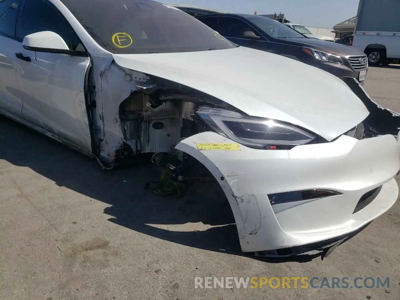 9 fotografías del automóvil dañado 5YJSA1E69MF446938 TESLA MODEL S 2021