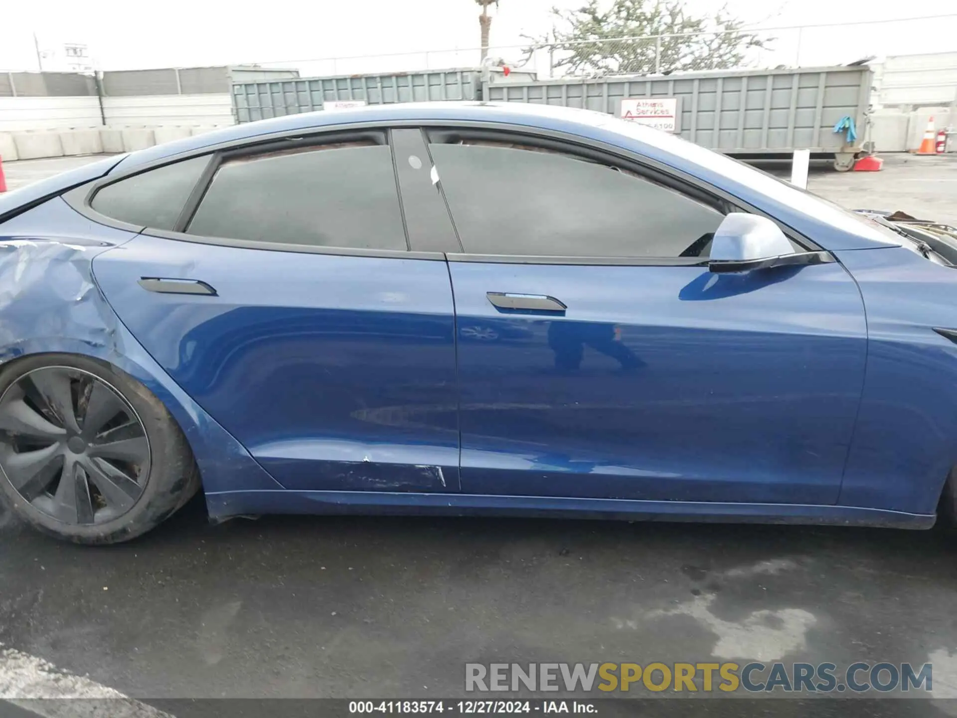 13 fotografías del automóvil dañado 5YJSA1E69MF449385 TESLA MODEL S 2021