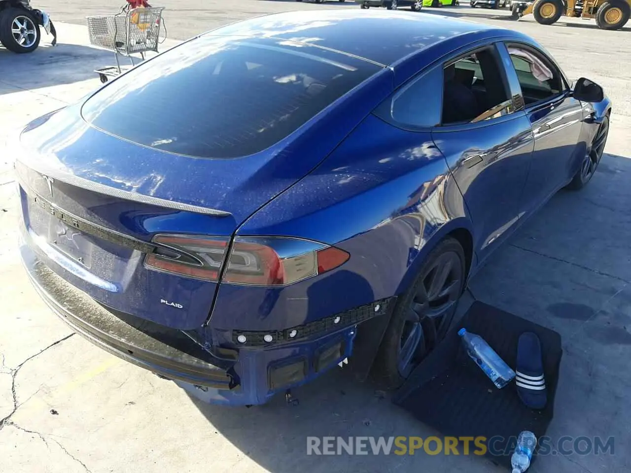 4 fotografías del automóvil dañado 5YJSA1E69MF452352 TESLA MODEL S 2021