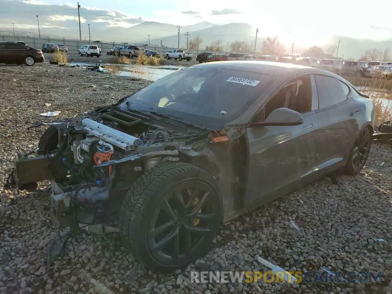 1 fotografías del automóvil dañado 5YJSA1E6XMF433387 TESLA MODEL S 2021