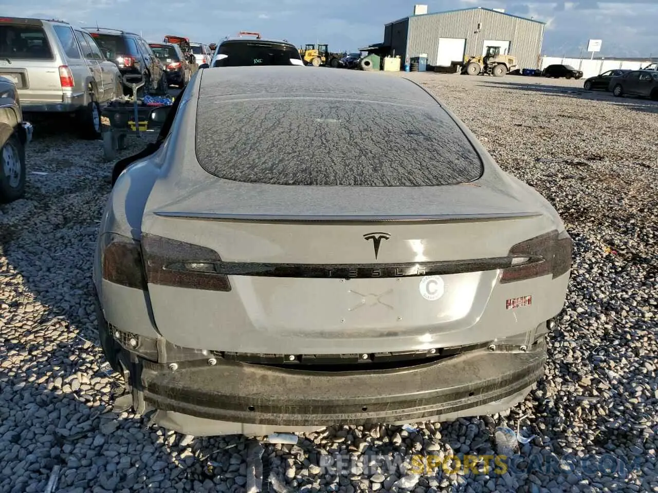 6 fotografías del automóvil dañado 5YJSA1E6XMF433387 TESLA MODEL S 2021