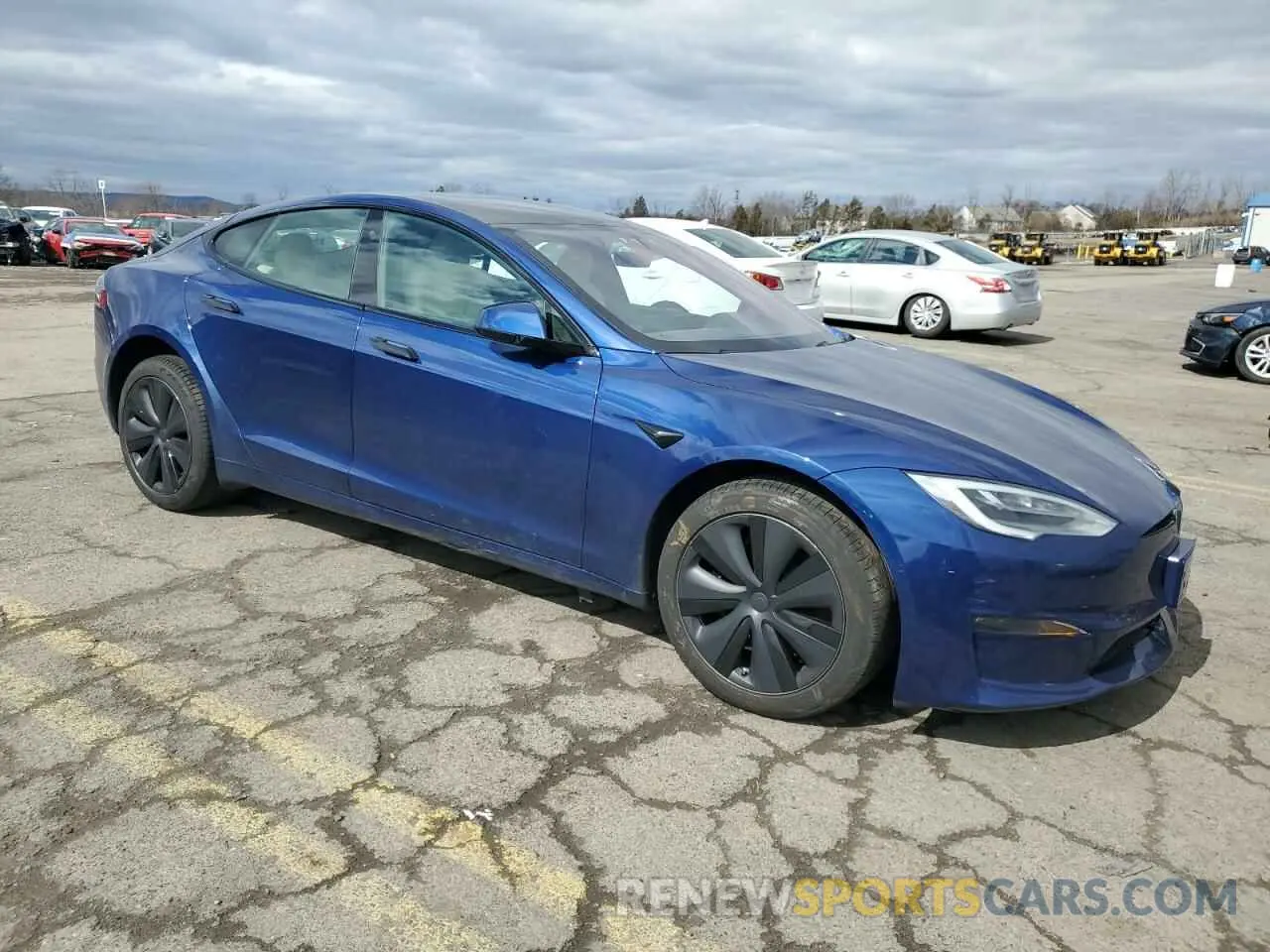 4 fotografías del automóvil dañado 5YJSA1E6XMF455390 TESLA MODEL S 2021