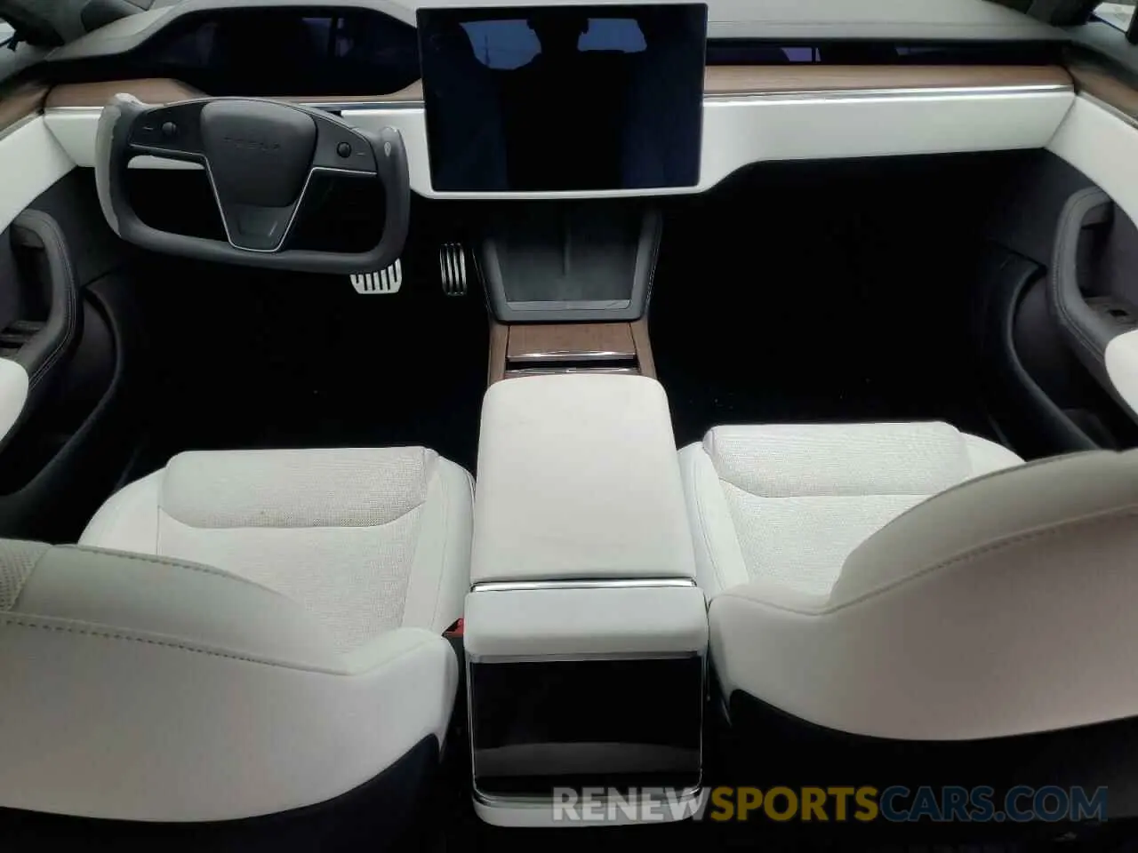 8 fotografías del automóvil dañado 5YJSA1E50NF467489 TESLA MODEL S 2022