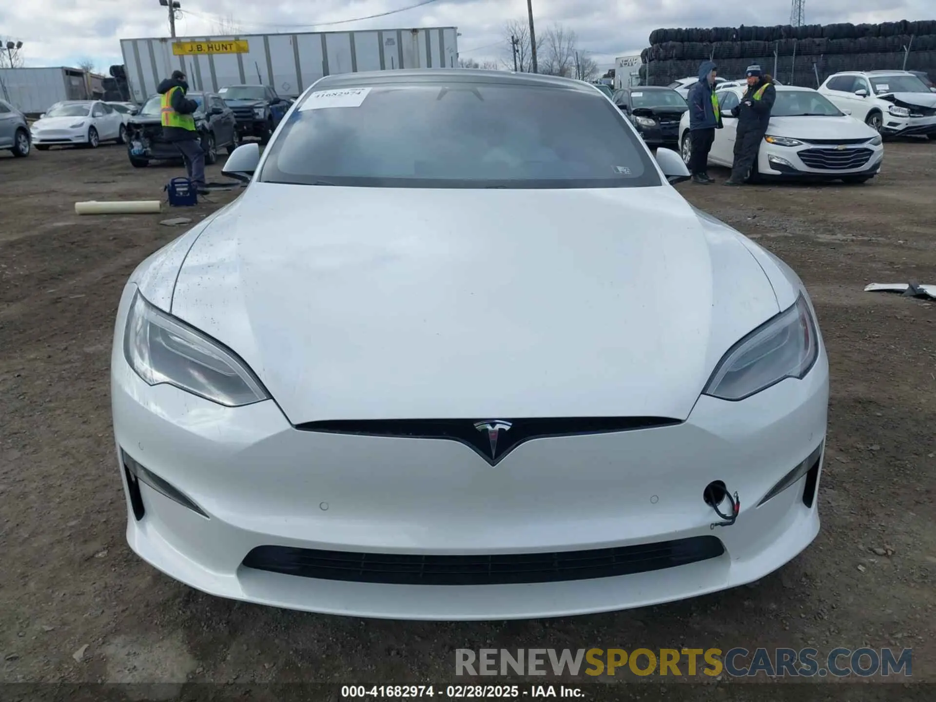 11 fotografías del automóvil dañado 5YJSA1E50NF469579 TESLA MODEL S 2022