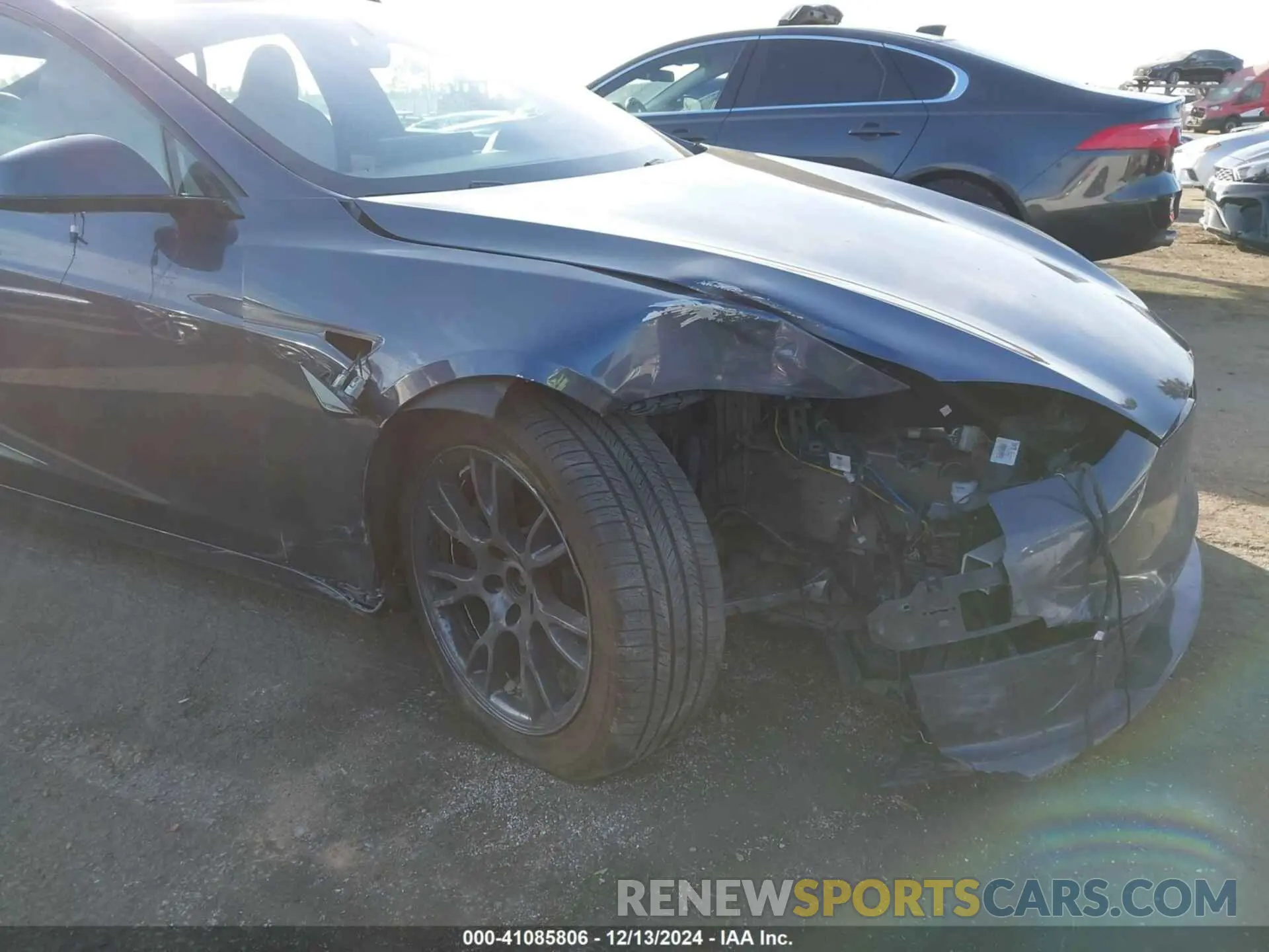6 fotografías del automóvil dañado 5YJSA1E50NF482719 TESLA MODEL S 2022