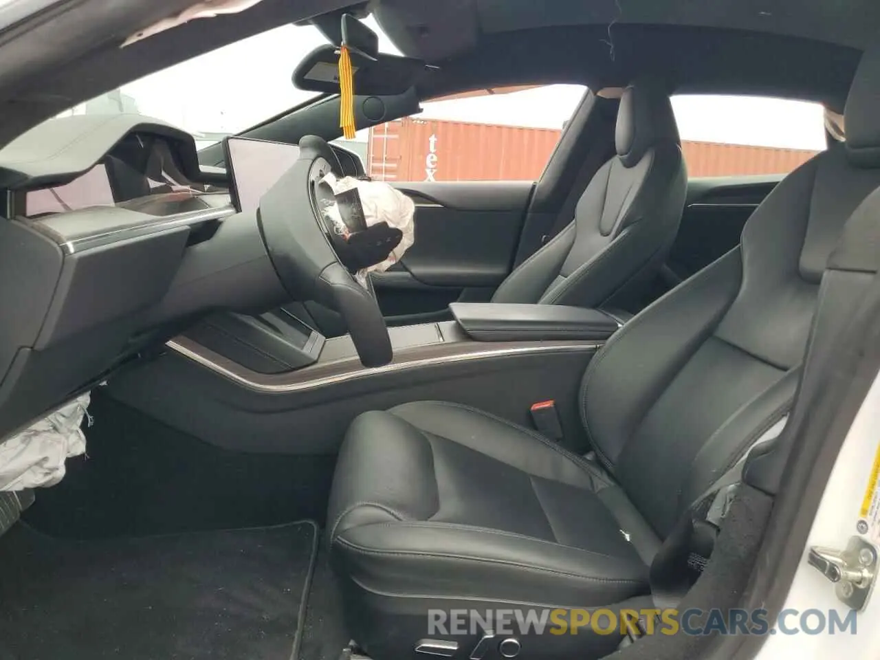 7 fotografías del automóvil dañado 5YJSA1E50NF486446 TESLA MODEL S 2022
