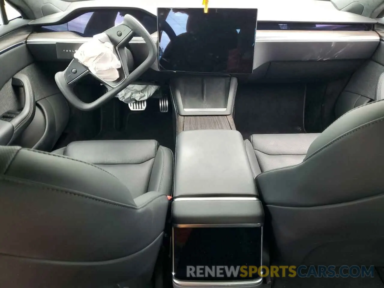8 fotografías del automóvil dañado 5YJSA1E50NF486446 TESLA MODEL S 2022