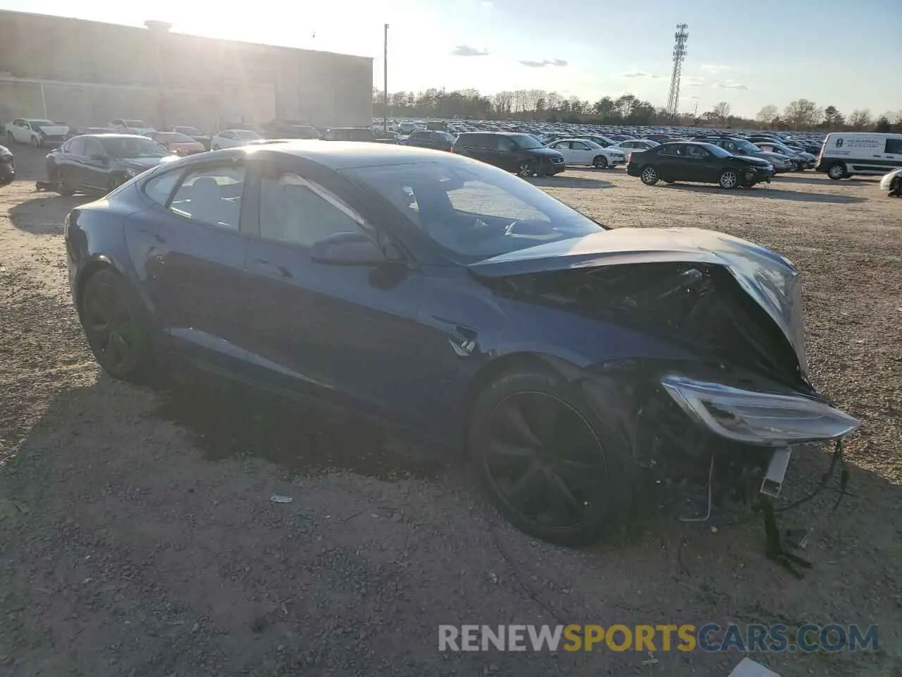 4 fotografías del automóvil dañado 5YJSA1E51NF460731 TESLA MODEL S 2022