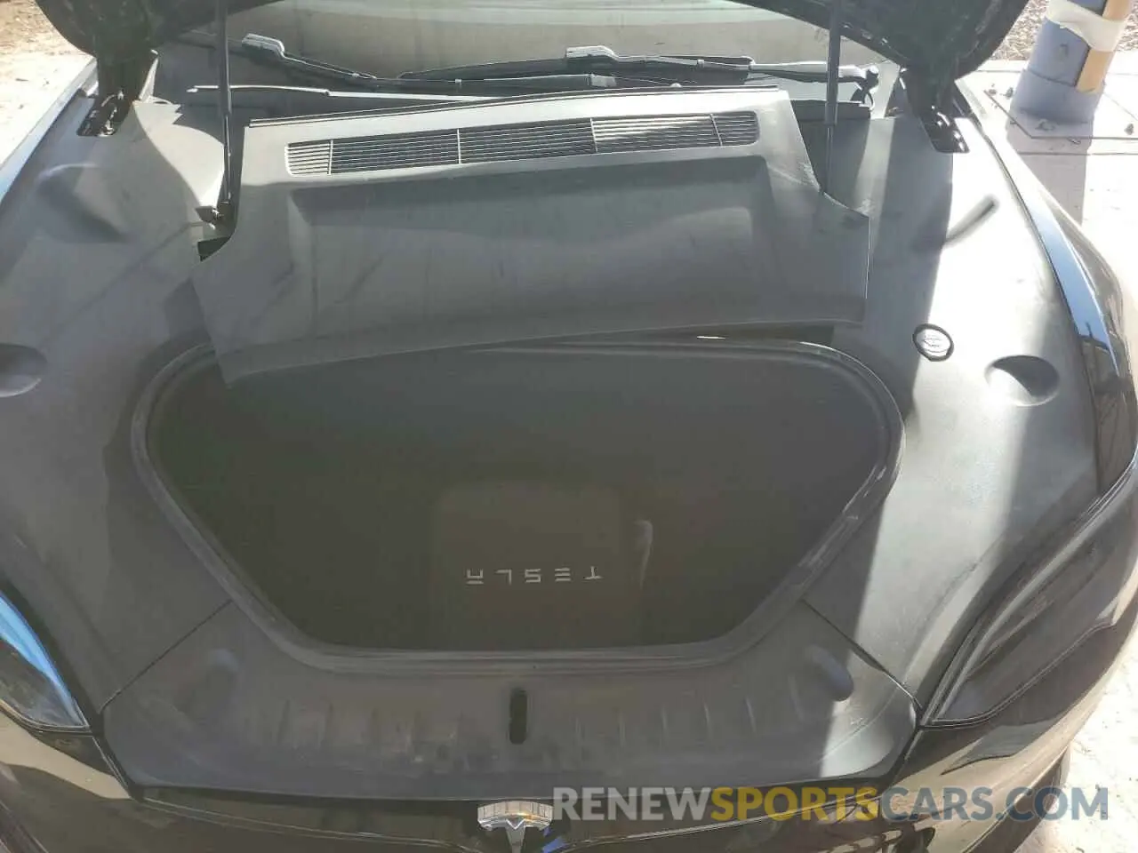 13 fotografías del automóvil dañado 5YJSA1E51NF474743 TESLA MODEL S 2022