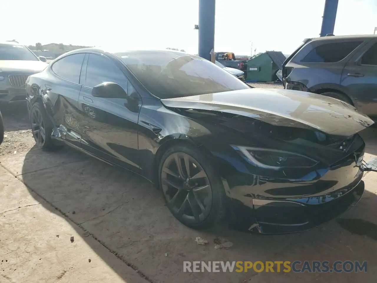 4 fotografías del automóvil dañado 5YJSA1E51NF474743 TESLA MODEL S 2022