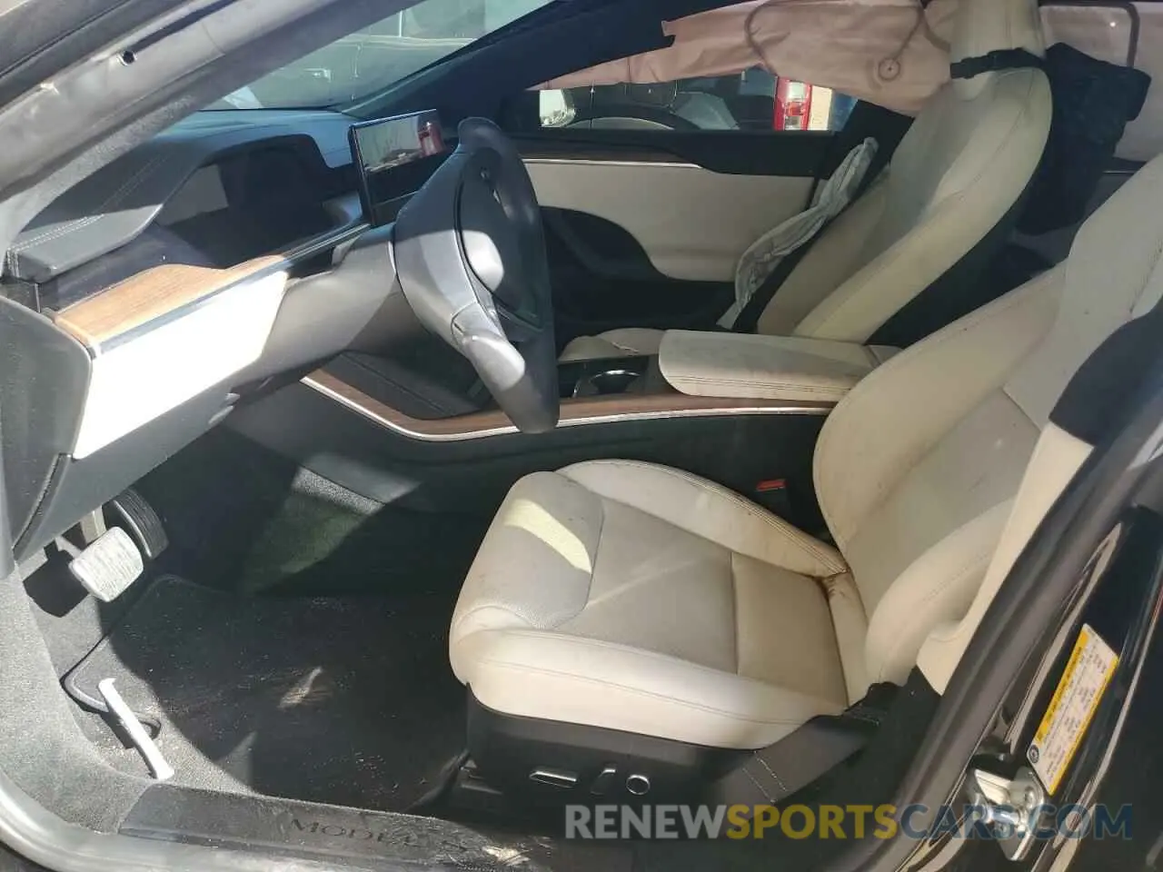 7 fotografías del automóvil dañado 5YJSA1E51NF474743 TESLA MODEL S 2022