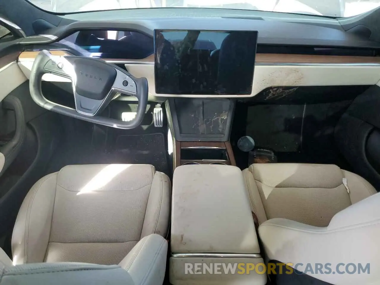 8 fotografías del automóvil dañado 5YJSA1E51NF474743 TESLA MODEL S 2022