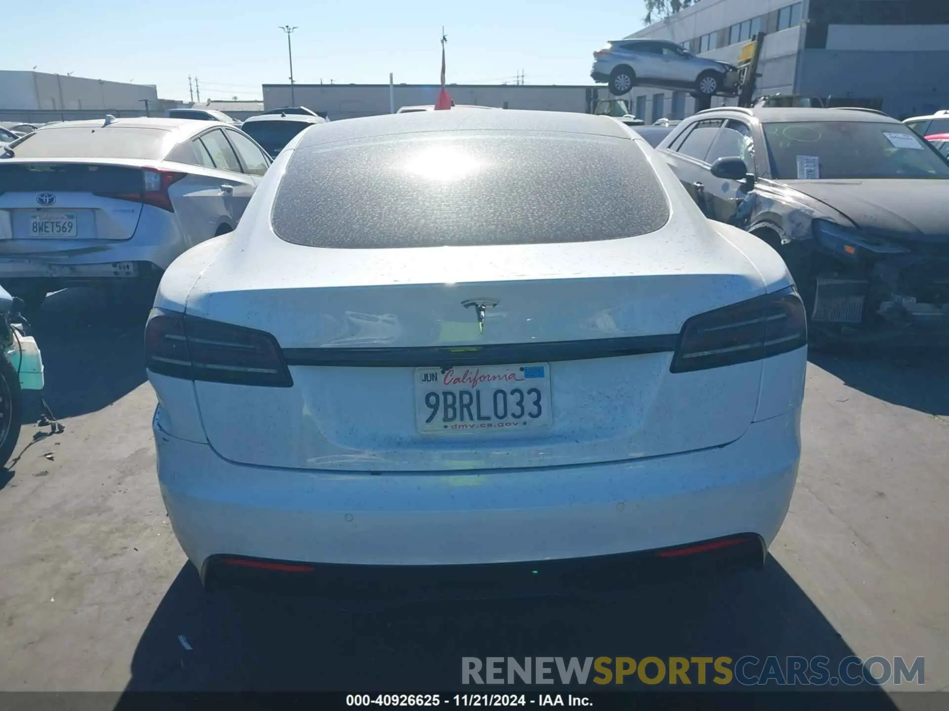 16 fotografías del automóvil dañado 5YJSA1E51NF479943 TESLA MODEL S 2022