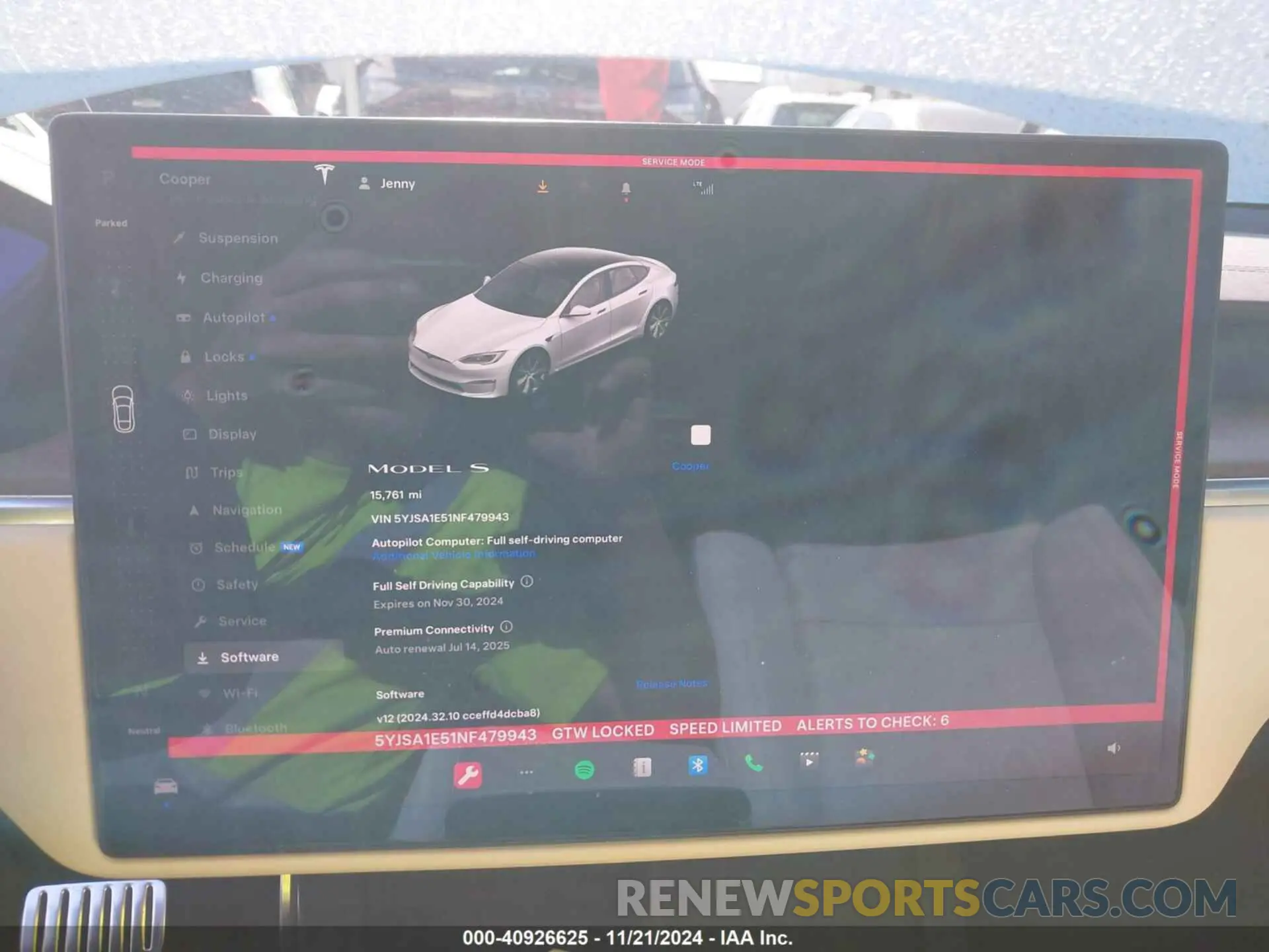 17 fotografías del automóvil dañado 5YJSA1E51NF479943 TESLA MODEL S 2022