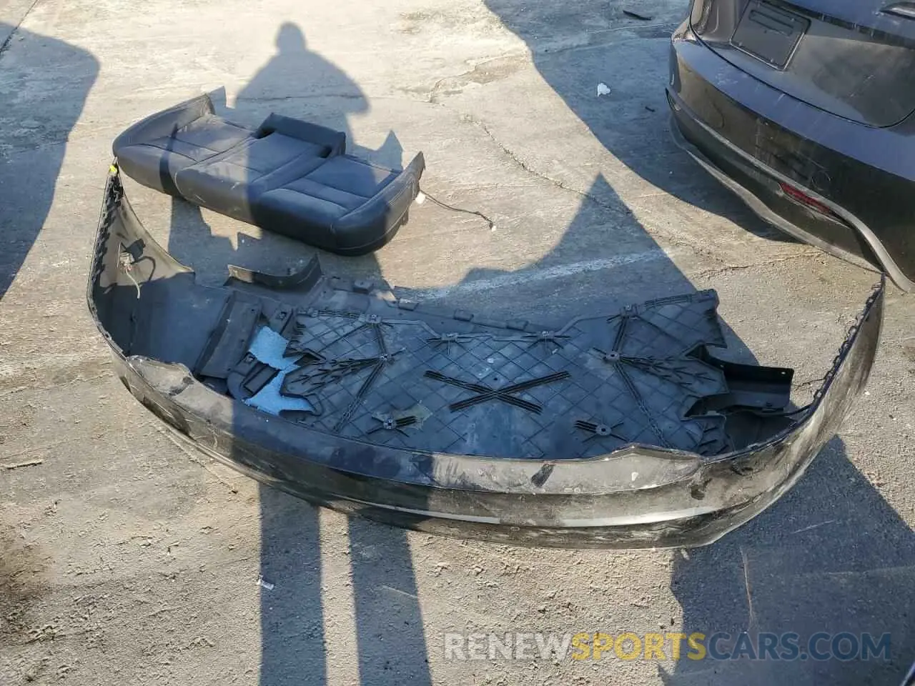 14 fotografías del automóvil dañado 5YJSA1E51NF482745 TESLA MODEL S 2022