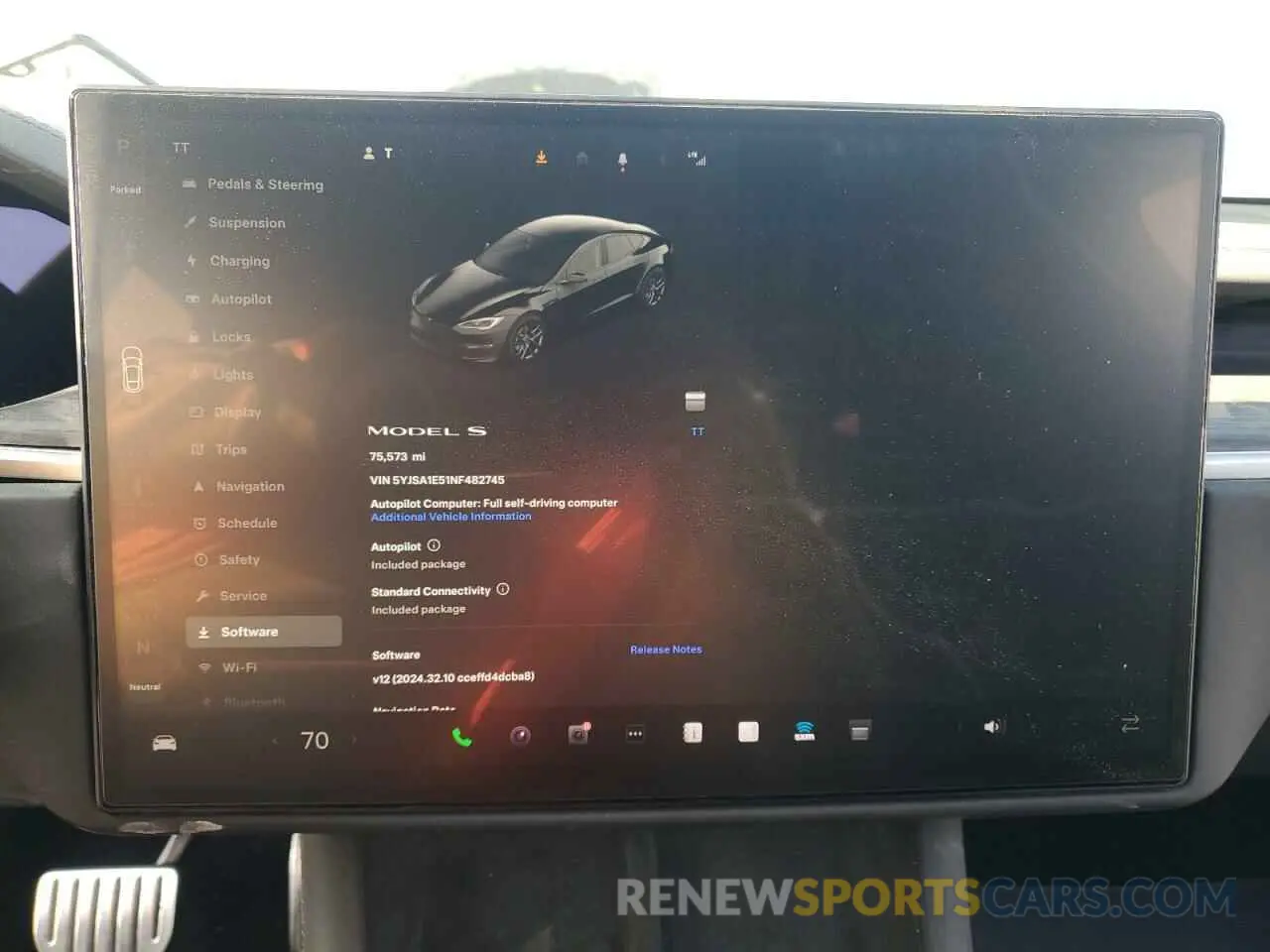 9 fotografías del automóvil dañado 5YJSA1E51NF482745 TESLA MODEL S 2022