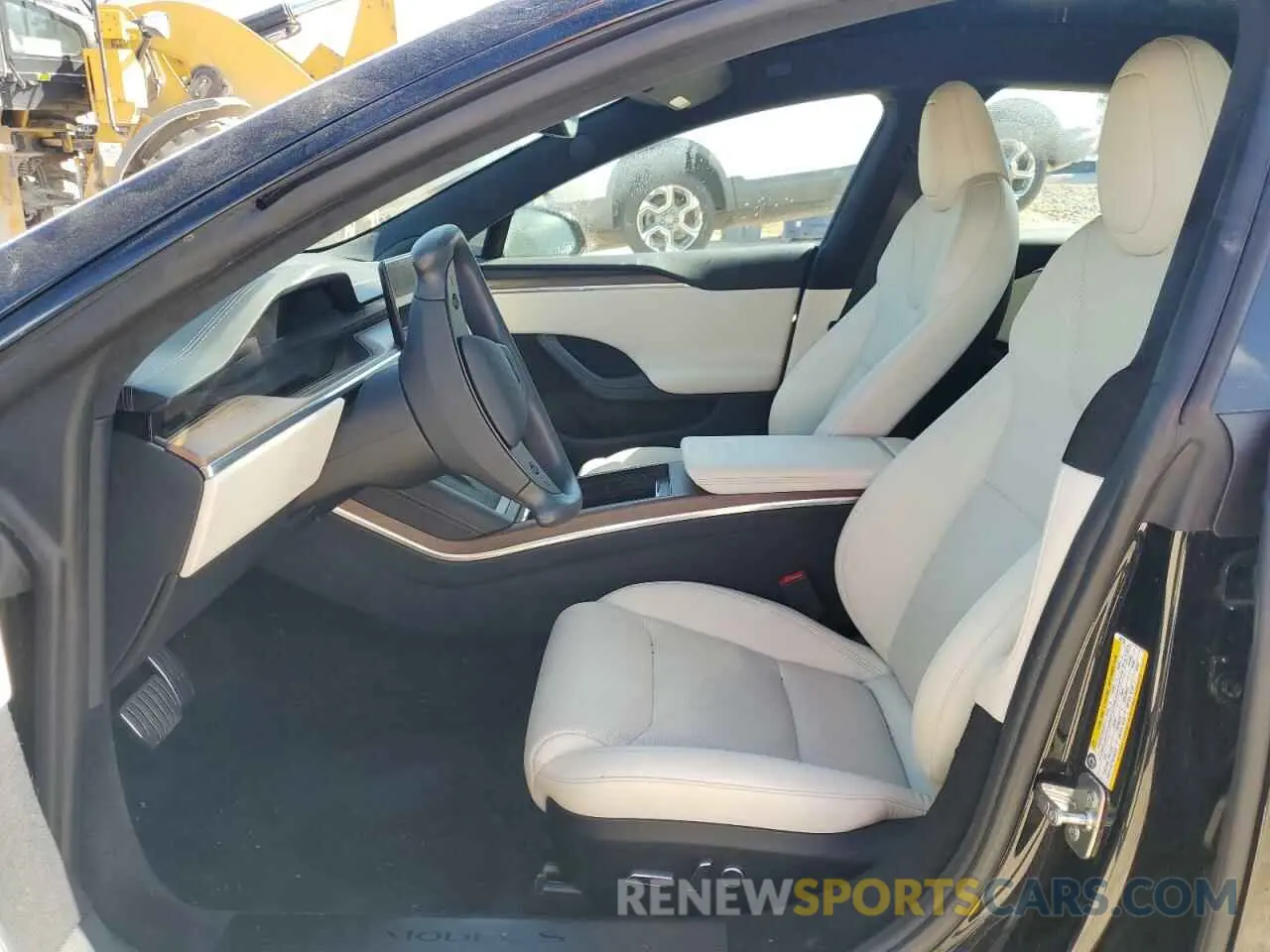 7 fotografías del automóvil dañado 5YJSA1E51NF487329 TESLA MODEL S 2022