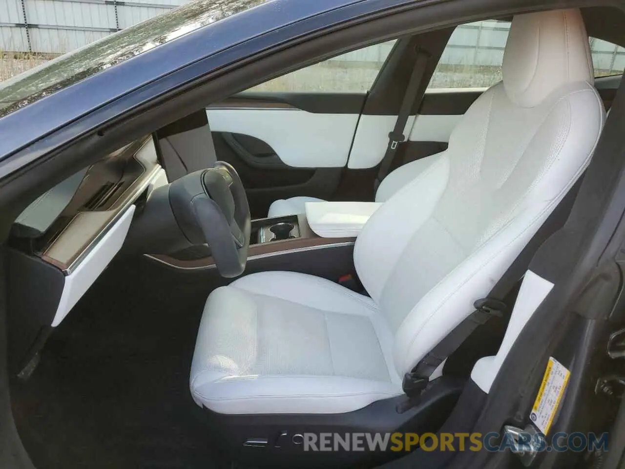7 fotografías del automóvil dañado 5YJSA1E51NF488545 TESLA MODEL S 2022