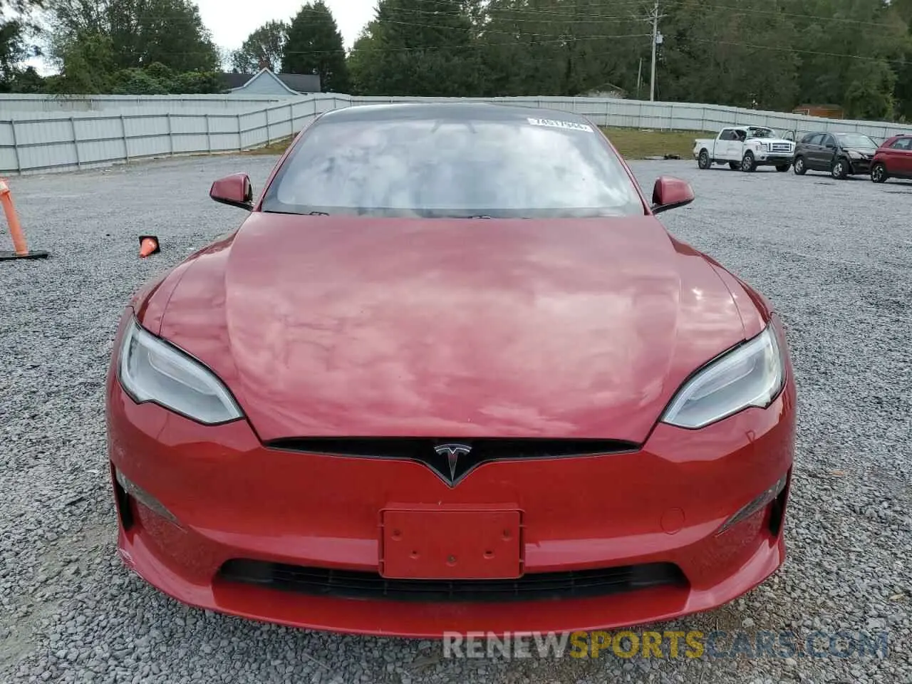 5 fotografías del automóvil dañado 5YJSA1E52NF470622 TESLA MODEL S 2022