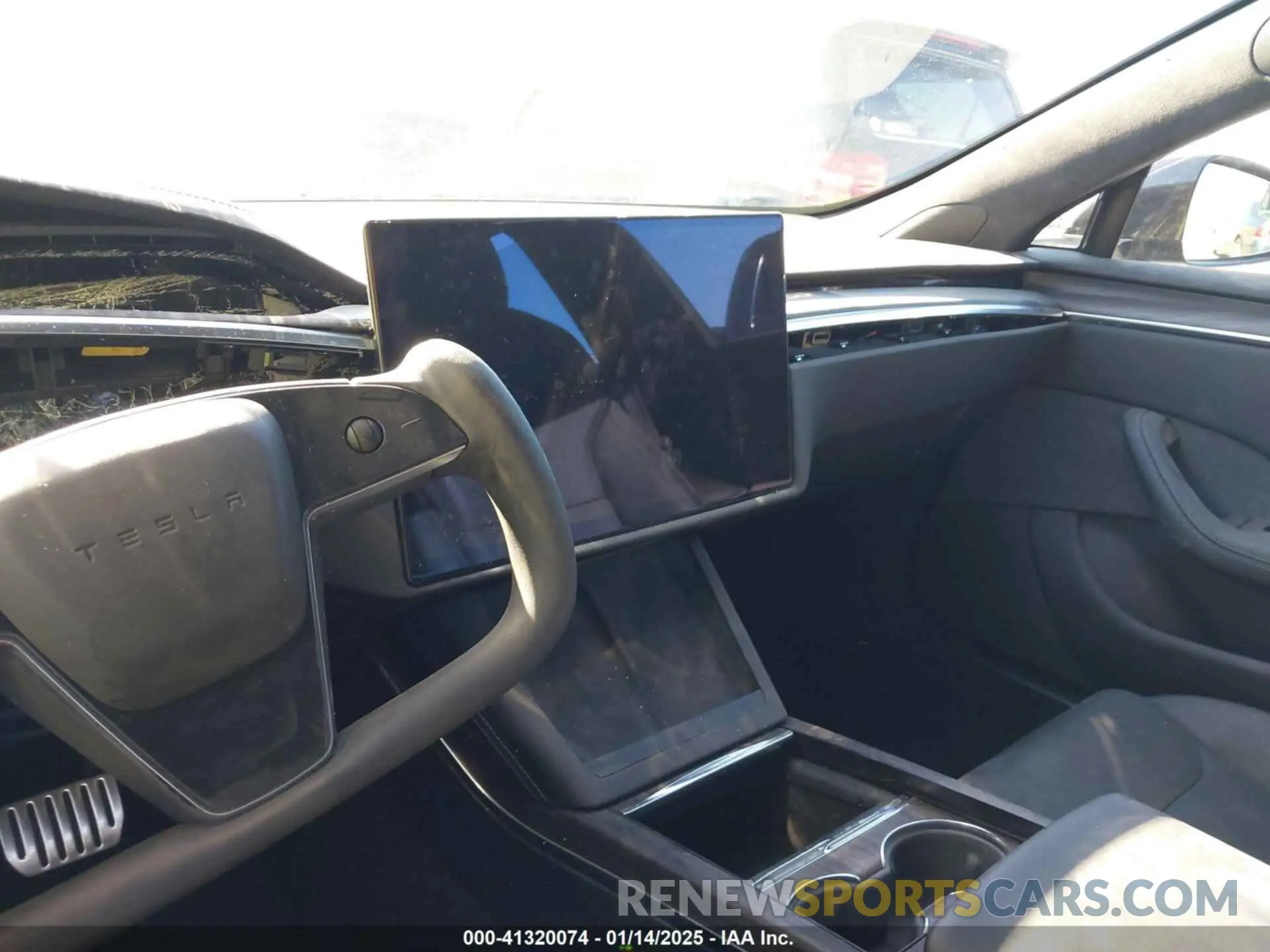 17 fotografías del automóvil dañado 5YJSA1E52NF476906 TESLA MODEL S 2022