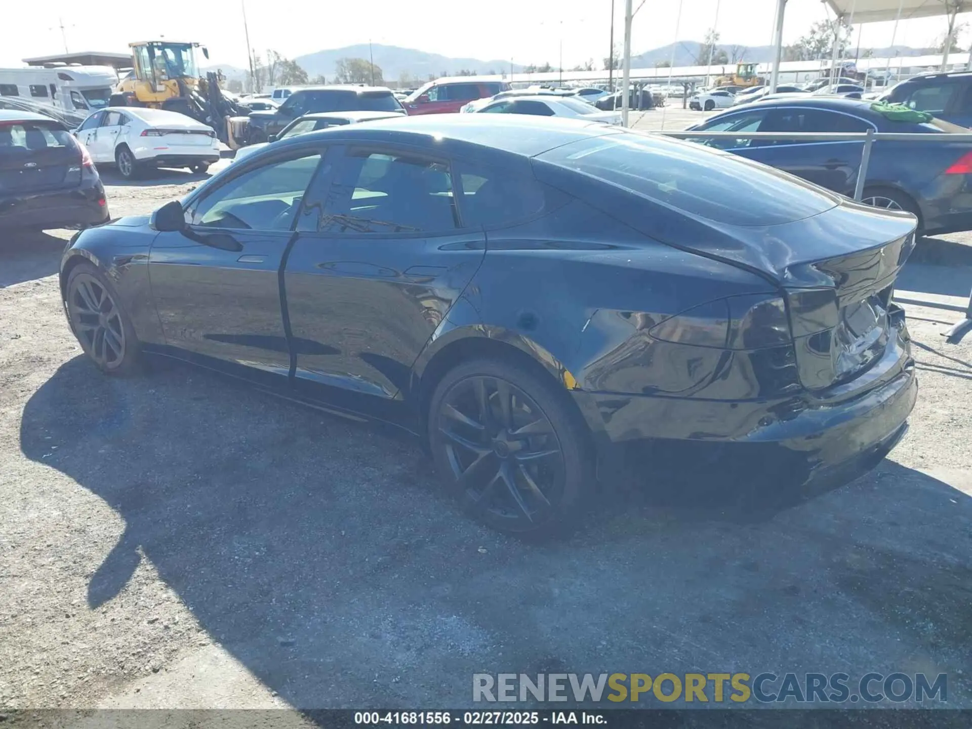 3 fotografías del automóvil dañado 5YJSA1E52NF488134 TESLA MODEL S 2022