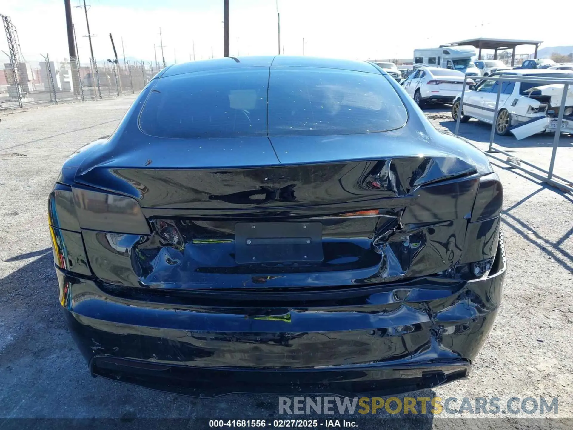 6 fotografías del automóvil dañado 5YJSA1E52NF488134 TESLA MODEL S 2022