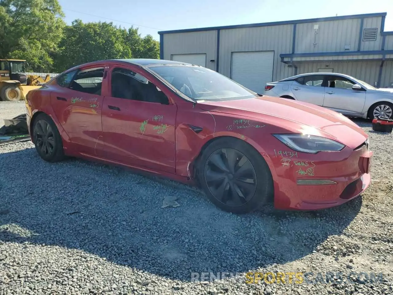 4 fotografías del automóvil dañado 5YJSA1E52NF493799 TESLA MODEL S 2022