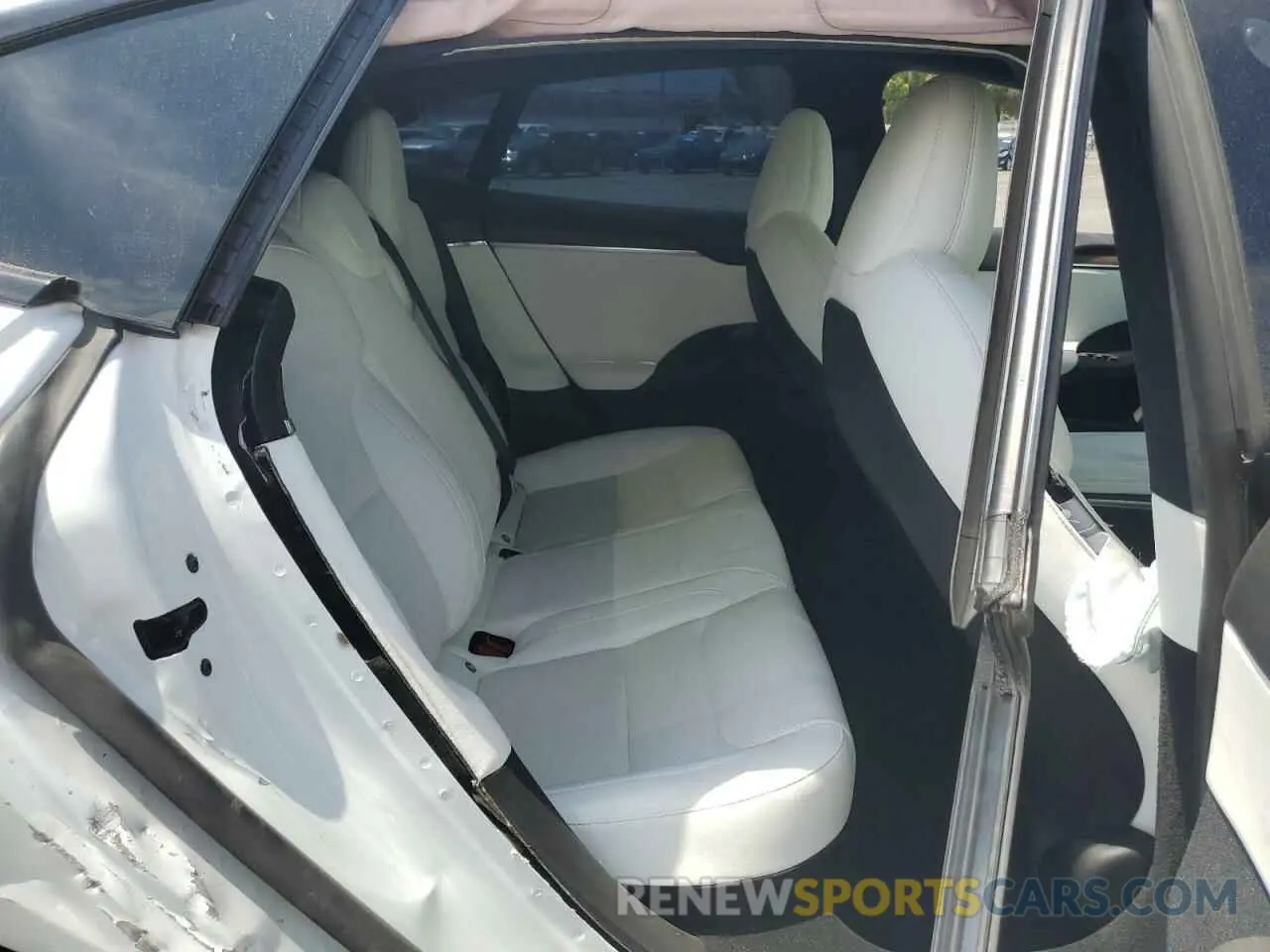 10 fotografías del automóvil dañado 5YJSA1E53NF463307 TESLA MODEL S 2022