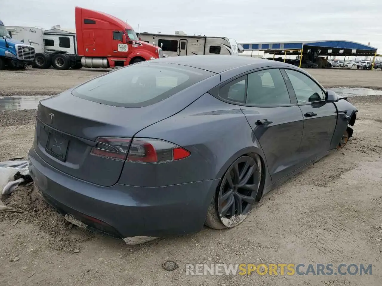 3 fotografías del automóvil dañado 5YJSA1E54NF465048 TESLA MODEL S 2022