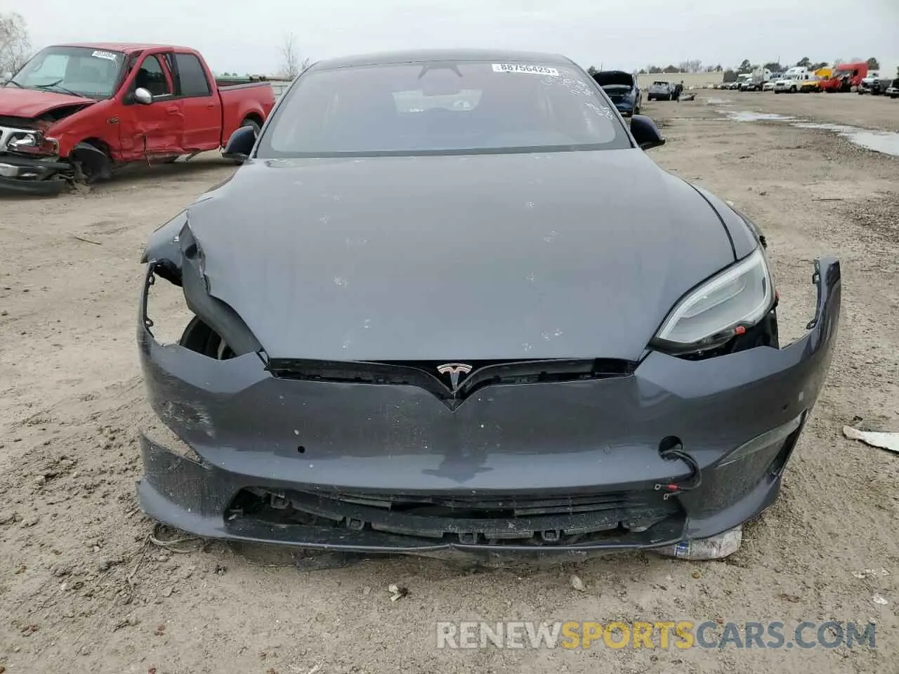 5 fotografías del automóvil dañado 5YJSA1E54NF465048 TESLA MODEL S 2022
