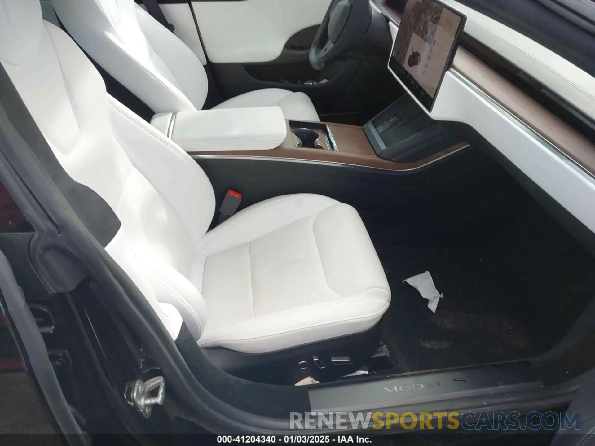 5 fotografías del automóvil dañado 5YJSA1E54NF476793 TESLA MODEL S 2022