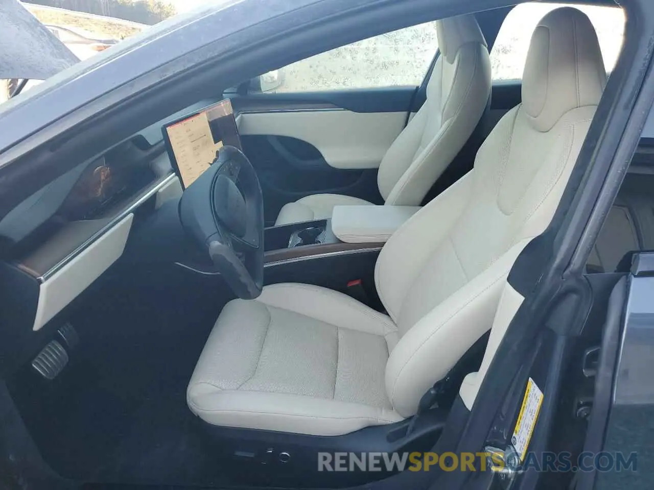7 fotografías del automóvil dañado 5YJSA1E54NF479385 TESLA MODEL S 2022