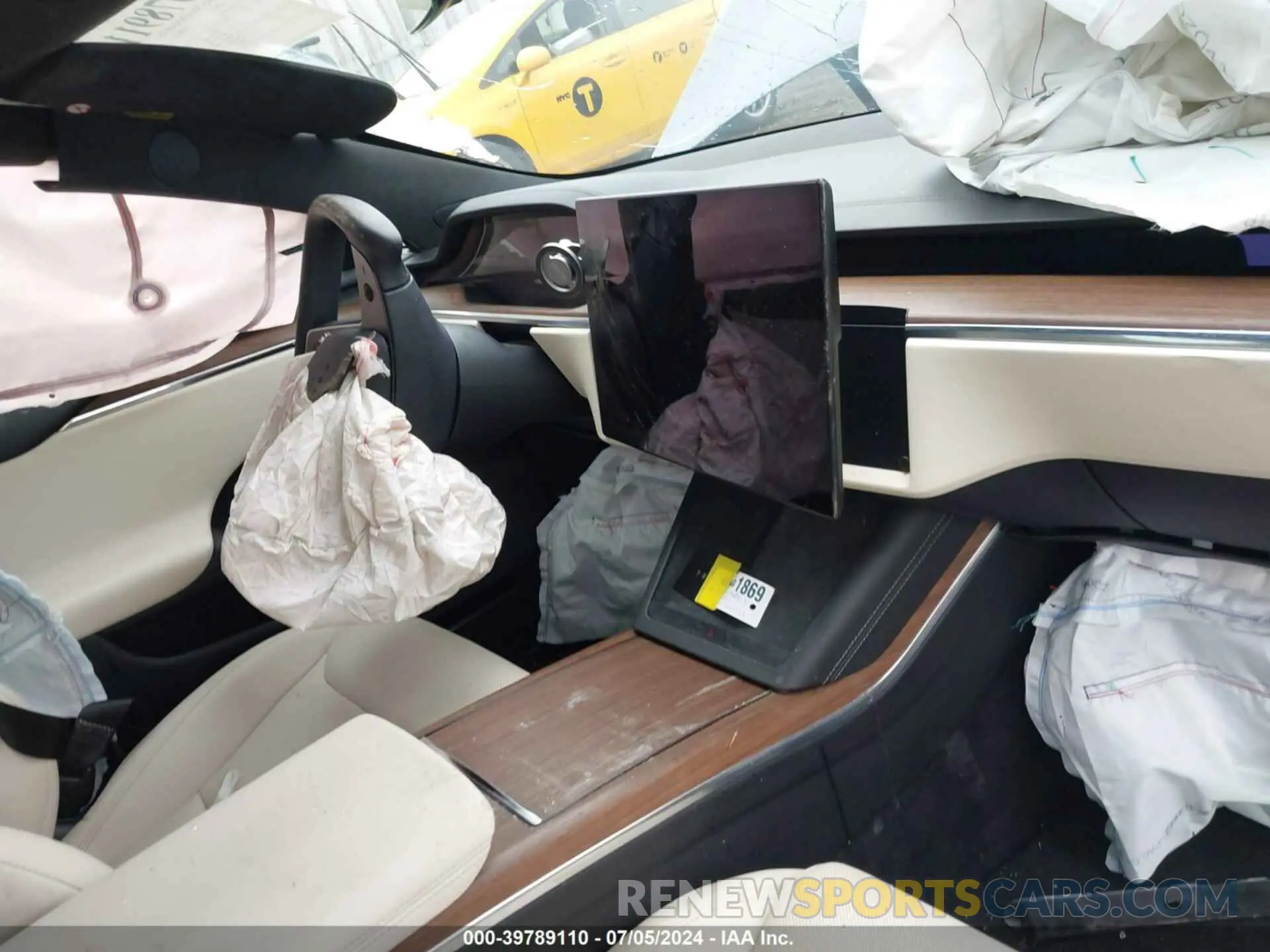 18 fotografías del automóvil dañado 5YJSA1E54NF490340 TESLA MODEL S 2022