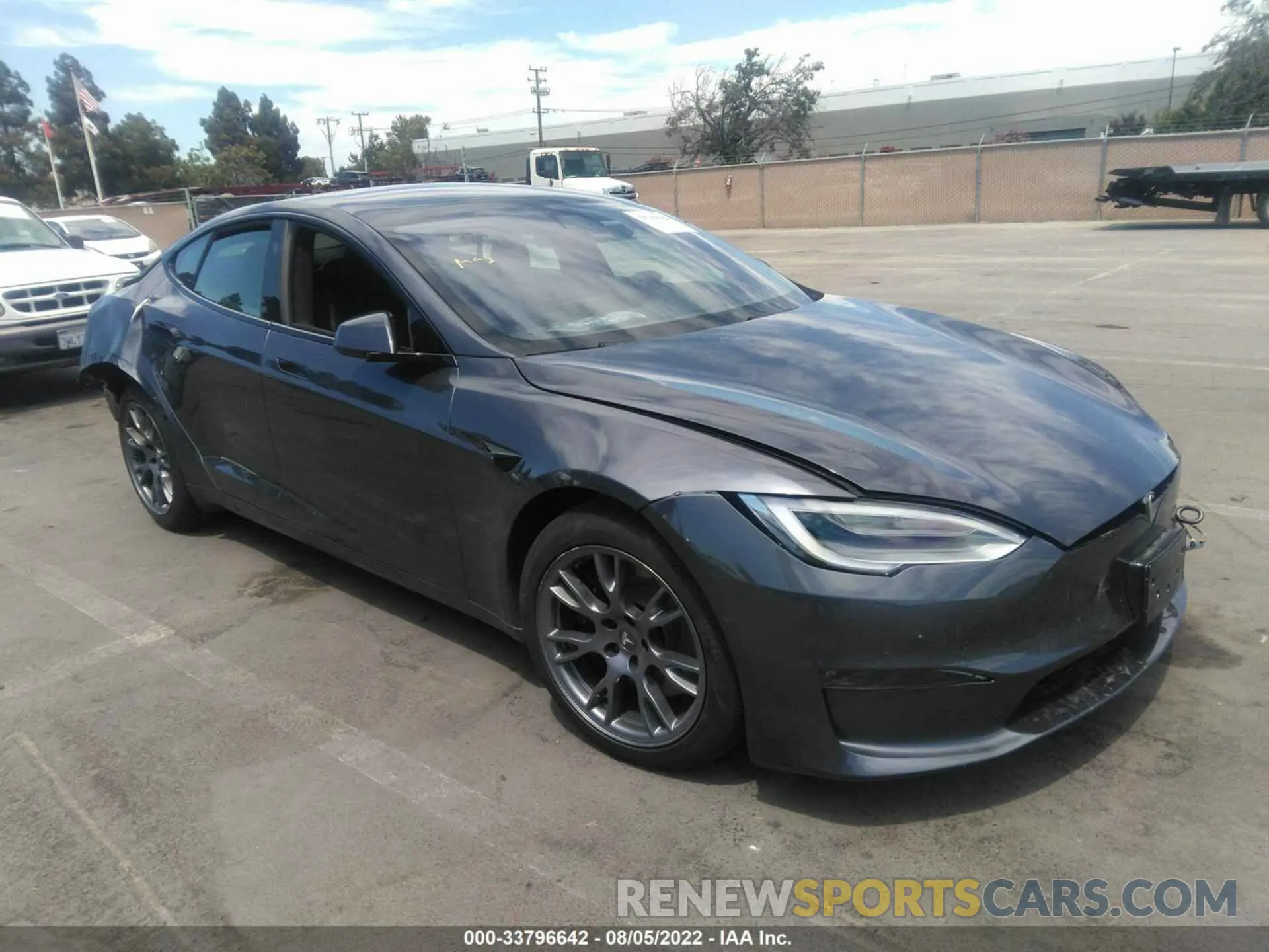 1 fotografías del automóvil dañado 5YJSA1E55NF461154 TESLA MODEL S 2022