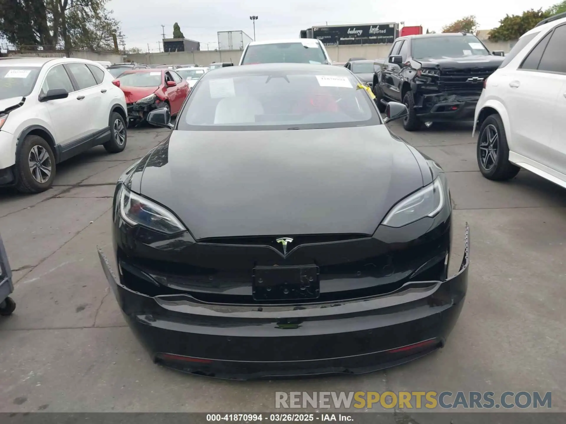 13 fotografías del automóvil dañado 5YJSA1E55NF474342 TESLA MODEL S 2022