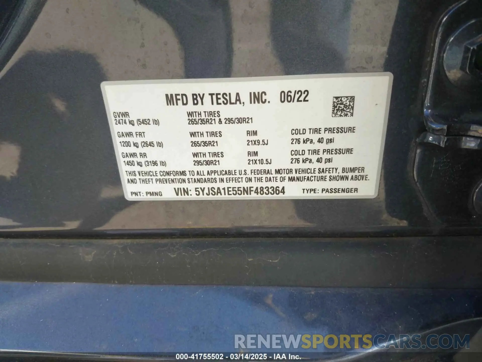 9 fotografías del automóvil dañado 5YJSA1E55NF483364 TESLA MODEL S 2022
