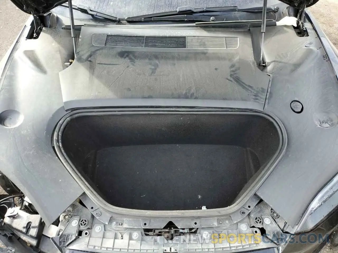 11 fotografías del automóvil dañado 5YJSA1E56NF479033 TESLA MODEL S 2022