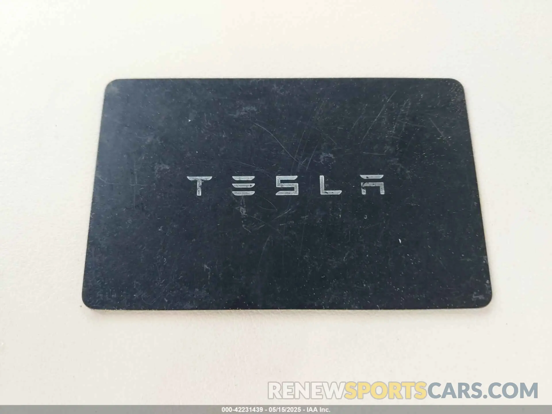 11 fotografías del automóvil dañado 5YJSA1E57NF462175 TESLA MODEL S 2022