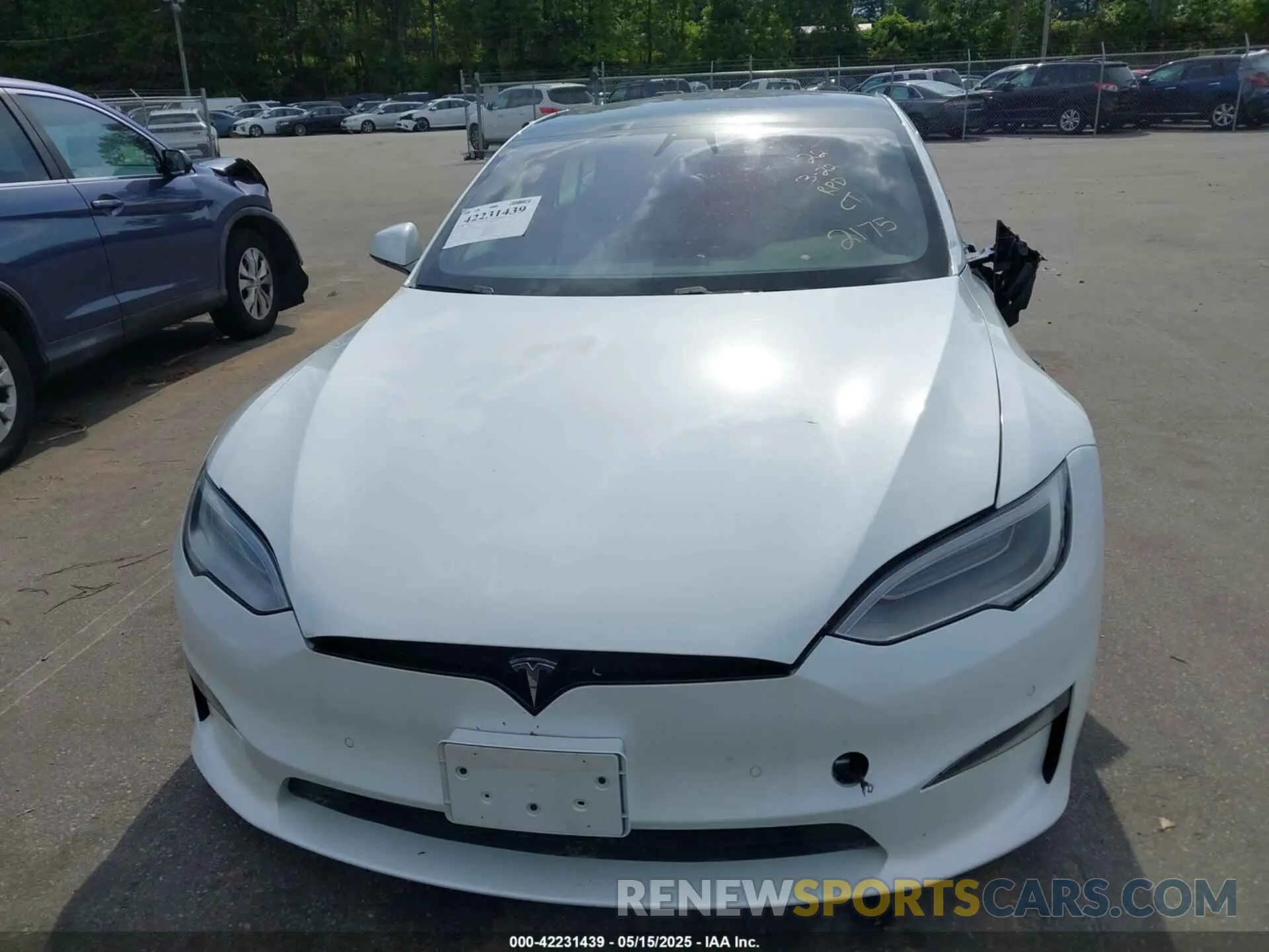 12 fotografías del automóvil dañado 5YJSA1E57NF462175 TESLA MODEL S 2022