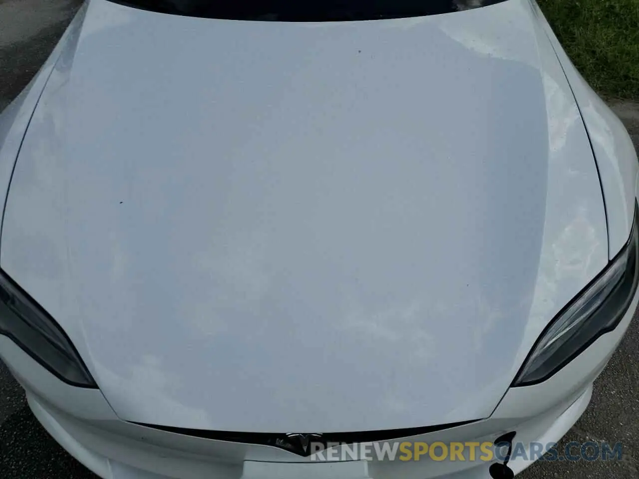 12 fotografías del automóvil dañado 5YJSA1E57NF487464 TESLA MODEL S 2022