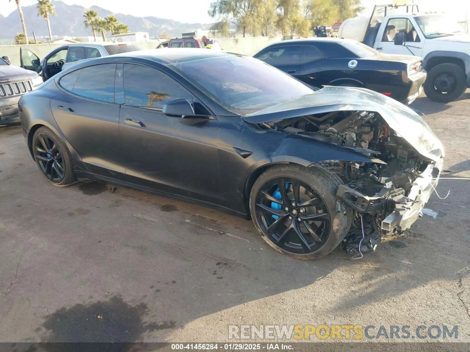 1 fotografías del automóvil dañado 5YJSA1E57NF493457 TESLA MODEL S 2022
