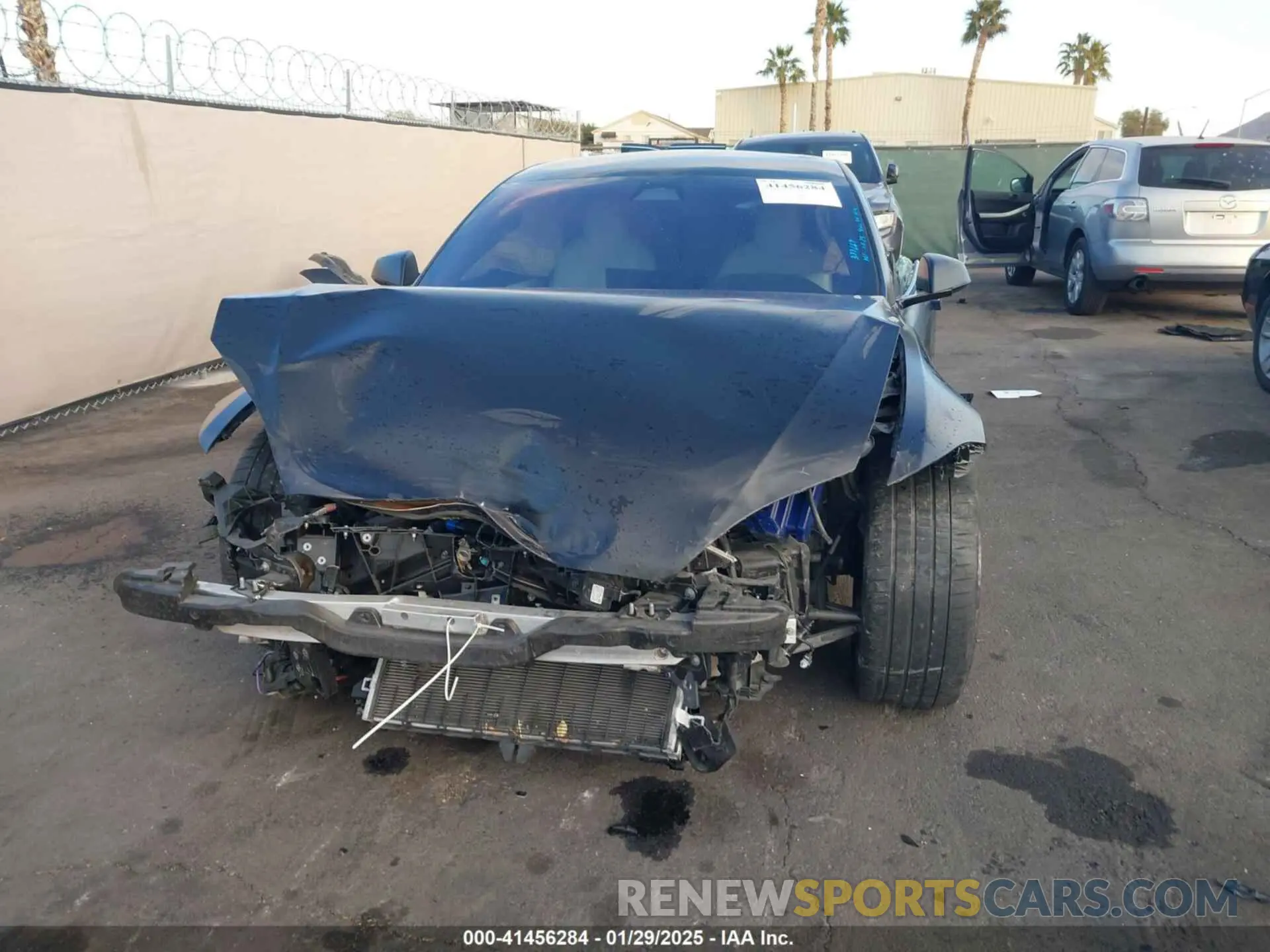 6 fotografías del automóvil dañado 5YJSA1E57NF493457 TESLA MODEL S 2022
