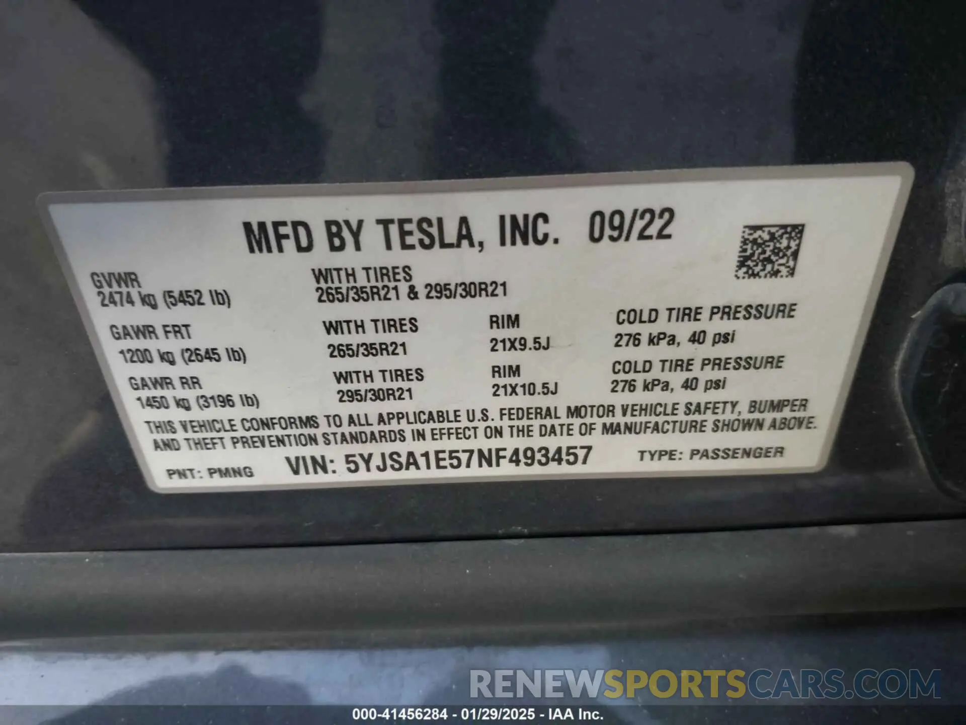 9 fotografías del automóvil dañado 5YJSA1E57NF493457 TESLA MODEL S 2022