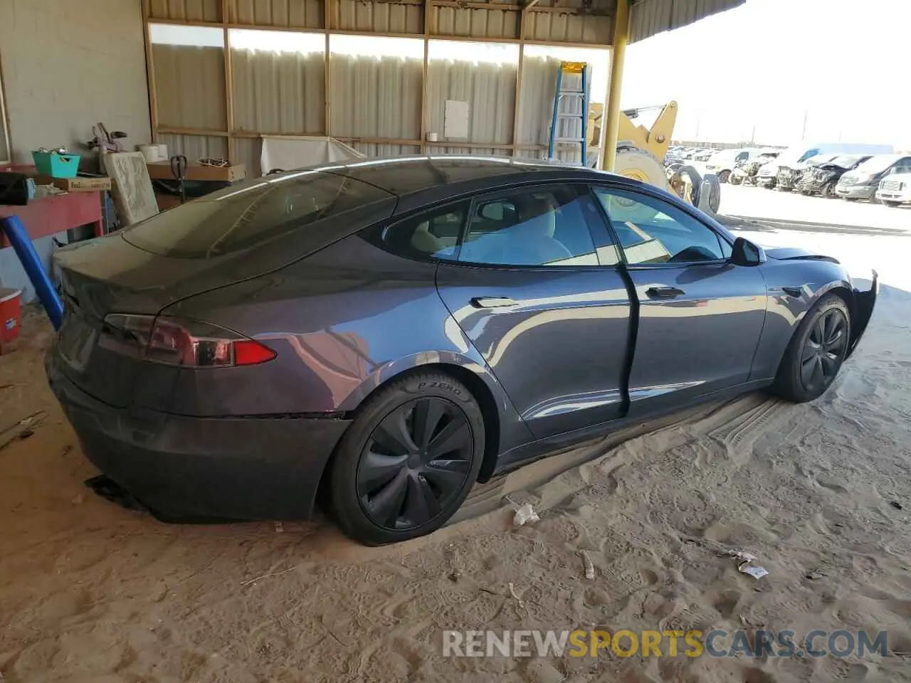 3 fotografías del automóvil dañado 5YJSA1E58NF461309 TESLA MODEL S 2022